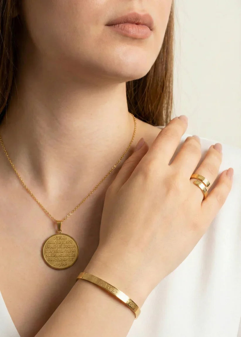 Luqay® Manevi Değerli Takı Seti ( Kolye + Yüzük + Bileklik )